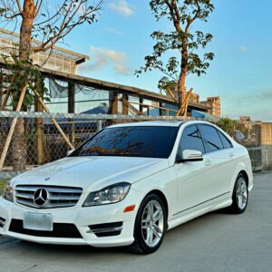 2013 M-Benz C-Class C250 1.8L