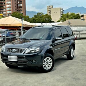 2013 Ford Escape 2.3 2WD 兩傳天窗