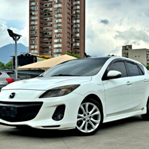 2013 Mazda 3 5D 2.5 S