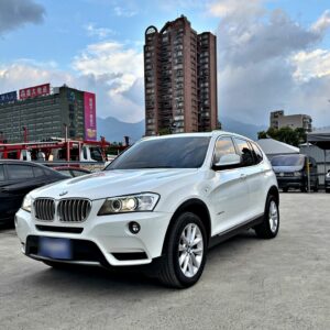 2011 BMW X3 xDrive28i 白