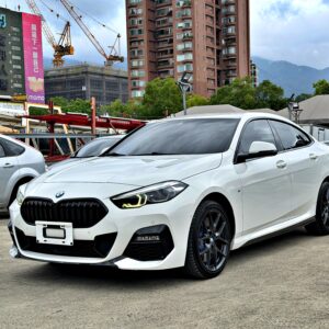 BMW 220i