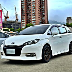 2013 Toyota Wish 2.0尊爵