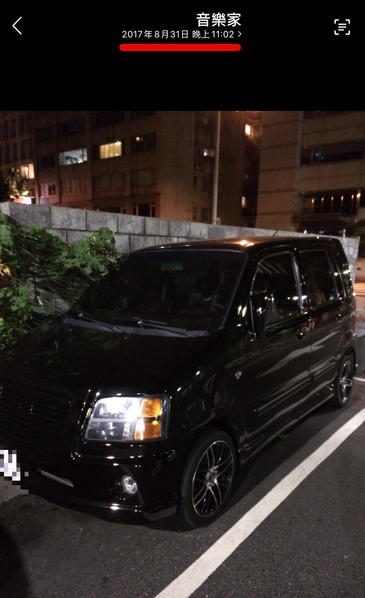 2017 年 8 月 31 日的紀錄，客戶第一台跟小鍾車管買的黑色 Suzuki Solio