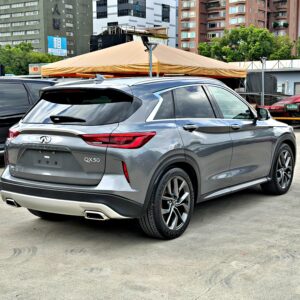 2020 Infiniti QX50 2.0t 旗艦款車尾 QX50 銘牌與 LED 尾燈