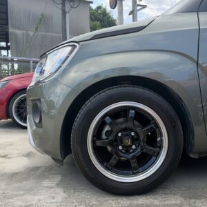 2023 Suzuki Ignis 1.2 前車主升級的造型鋁圈與 195/55R15 Falken ZIEX 輪胎特寫