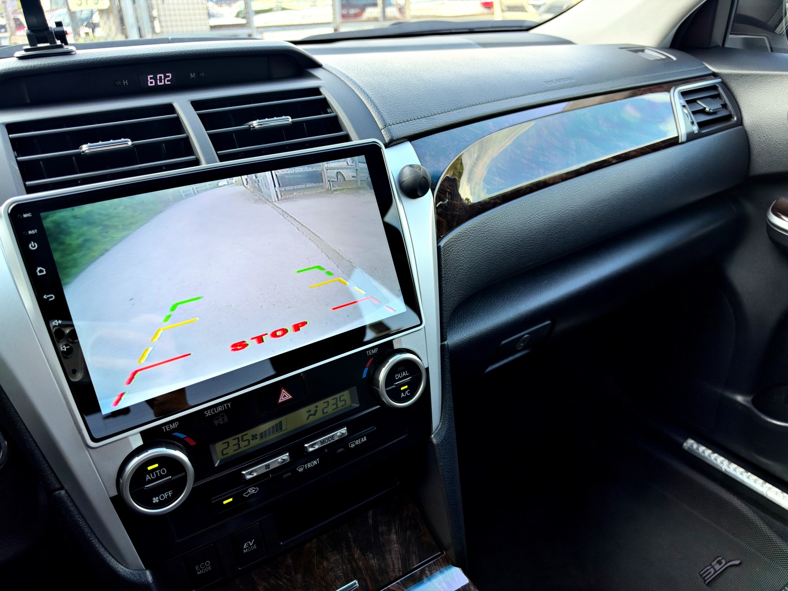 2012 Camry Hybrid 中控升級安卓主機,倒車顯影畫面