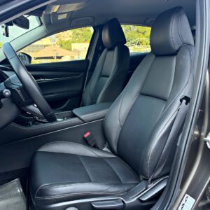 2021 Mazda 3 4D 2.0 型動旗艦版 前座皮質座椅