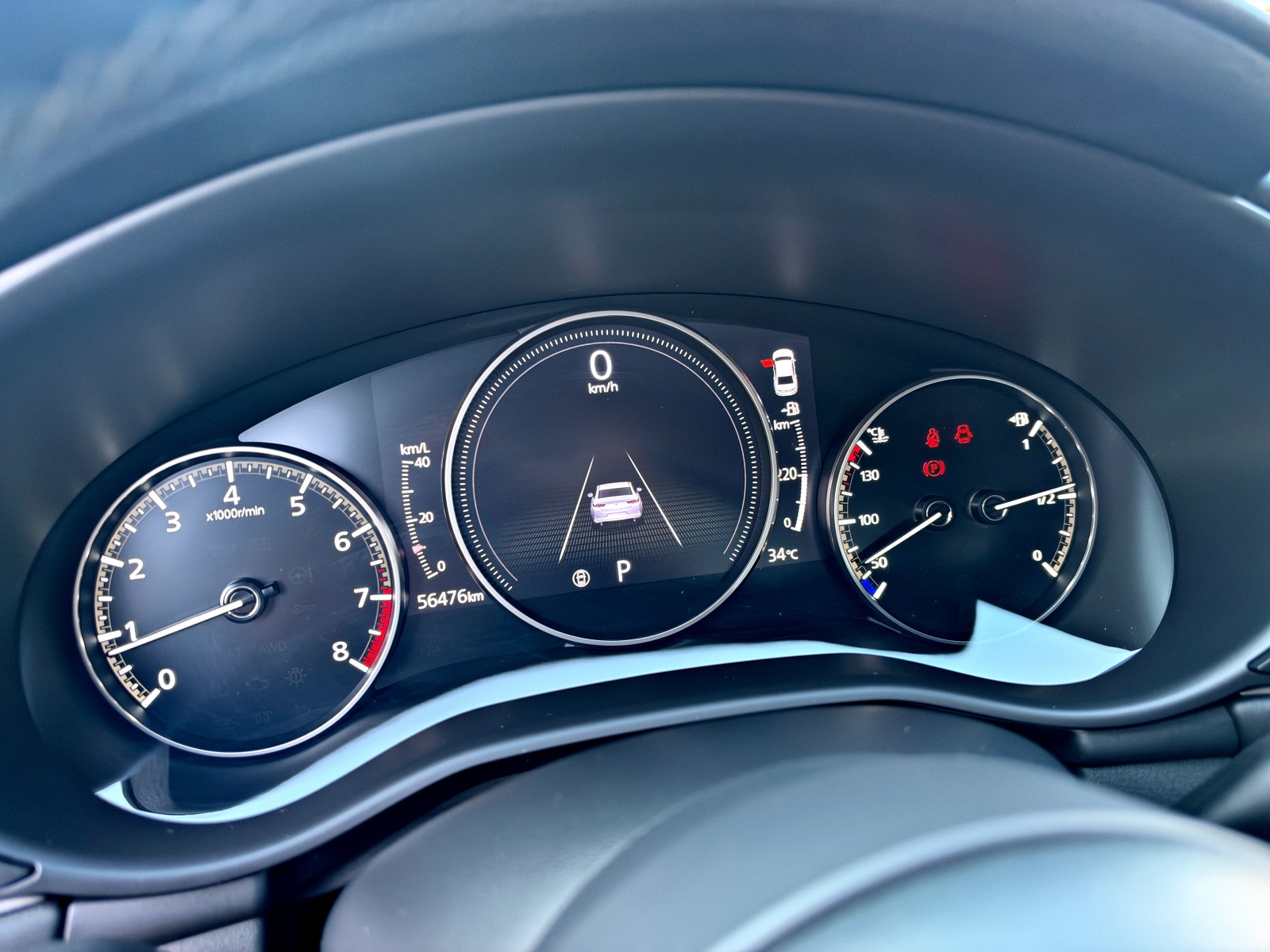 2021 Mazda 3 4D 2.0 型動旗艦版 儀表板里程 56,476 公里實拍