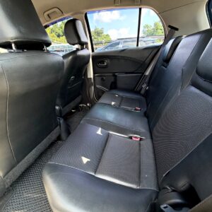 2014 Toyota Yaris 1.5 G Smart 後座空間